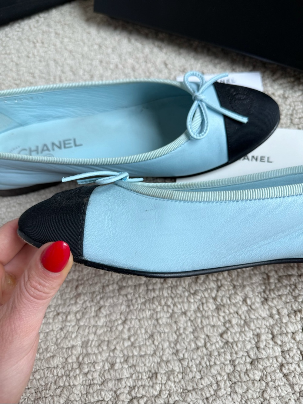 Chanel light blue and black leather ballet flats 39 1/2 - Picture 7 of 10